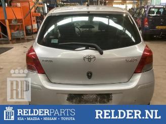 Toyota Yaris Yaris II (P9), Hatchback, 2005 / 2014 1.0 12V VVT-i picture 4