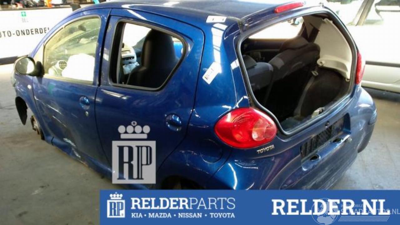 Toyota Aygo Aygo (B10), Hatchback, 2005 / 2014 1.0 12V VVT-i