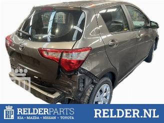 Toyota Yaris Yaris III (P13), Hatchback, 2010 / 2020 1.0 12V VVT-i picture 3