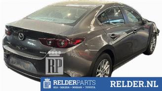 Mazda 3 3 (BP), Sedan, 2018 2.0 SkyActiv-G 122 M Hybrid 16V picture 4