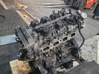  Mercedes C-klasse C-350  HYBRIDE   2.0 16V  205 KW 2015/4