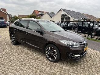 skadebil auto Renault Mégane 1.2 TCe Bose | 8.993 km!! NAP!! 2016/6