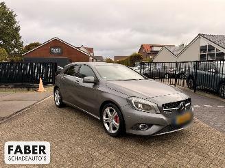 skadebil auto Mercedes A-klasse 180 Prestige AUTOMAAT 2015/5
