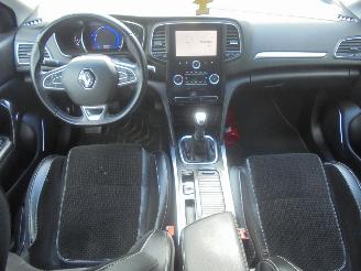 Renault Mégane Grandtour GT-Line 1.2 TCe 130pk Euro6, Leer, Navi, Cruise, Lane assist picture 10