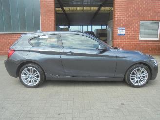 BMW 1-serie Business+, 220 pk , Navi, Airco, Cruise control, Leer picture 9