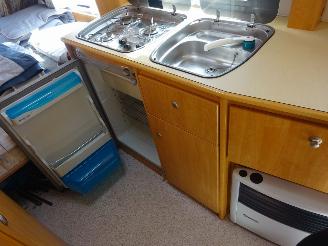 Eifelland  Holiday 420, vastbed, zithoek, grote voortent, luifel picture 10