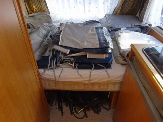 Eifelland  Holiday 420, vastbed, zithoek, grote voortent, luifel picture 13