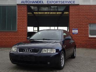 krockskadad bil auto Audi A3 Audi A3 1.6 Ambition, Airco, Cruise control 2002/5