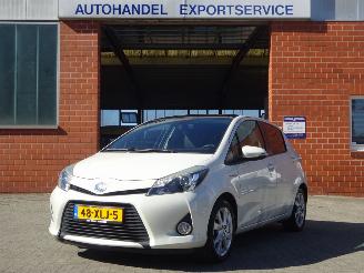 Toyota Yaris Hybrid, Panorama, Leer, Navi, Cruise & Climate control 2012/7