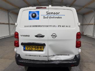 Opel Vivaro 2.0CDTI 90kW L2H1 DC Navi Edition picture 7
