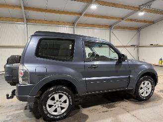 Mitsubishi Pajero 3.2 DI-D 125kW Automaat Airco Invite High Roof picture 5