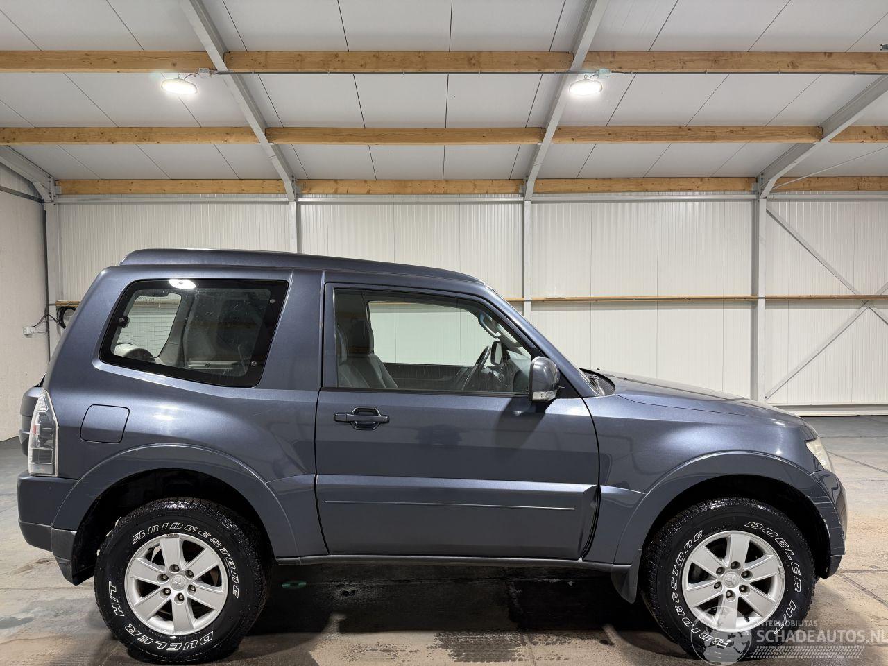 Mitsubishi Pajero 3.2 DI-D 125kW Automaat Airco Invite High Roof