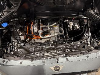 Mini Countryman E 66.5kWh M 150kW Automaat Pano Classic picture 29