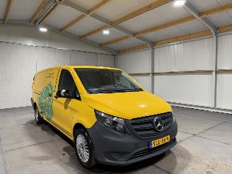 Mercedes eVito 66kWh Extra Lang 85kW picture 3