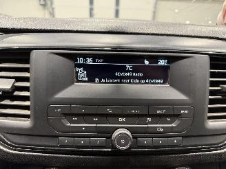 Toyota Proace 2.0D4 106kW DC Cool Long picture 31