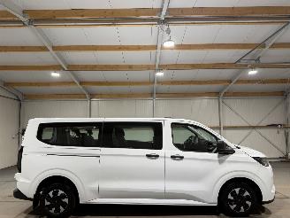 krockskadad bil auto Ford Tourneo Custom 2.5Hybrid 86kW 9-Persoons Automaat 2025/4