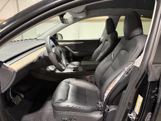 Tesla Model Y 75kWh Long Range AWD 258kW picture 28