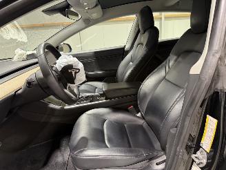 Tesla Model 3 75kWh AWD 340kW Performance picture 25