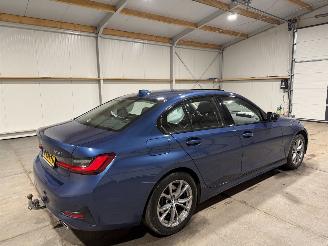 BMW 3-serie 318i 115kW Automaat Business Edition picture 5