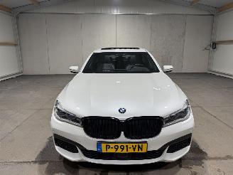 BMW 7-serie 740i 240kW Automaat Schuifkantel High Executive Luchtvering picture 4