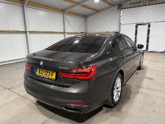 BMW 7-serie 740e 190kW Automaat Schuifkantel iPerformance High Executive Luchtvering picture 6