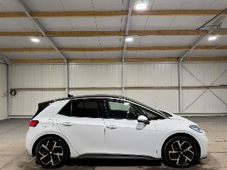 krockskadad bil auto Volkswagen ID.3 59kWh 150kW Pro Business 2024/7