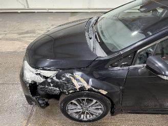 Toyota Avensis 1.8VVT-i  108kW Automaat Lease Pro picture 17