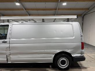 Volkswagen Transporter 2.0TDI 84kW L2 Highline picture 19