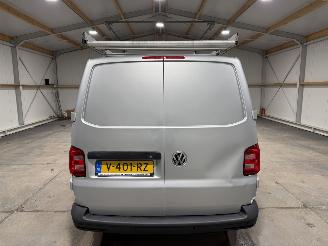 Volkswagen Transporter 2.0TDI 84kW L2 Highline picture 7