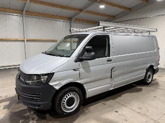 Volkswagen Transporter 2.0TDI 84kW L2 Highline picture 9