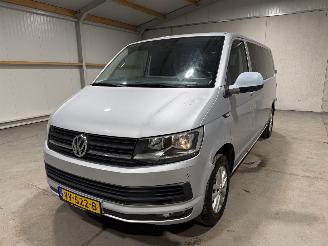 Volkswagen Transporter 2.0TDI 103kW DC Highline picture 10
