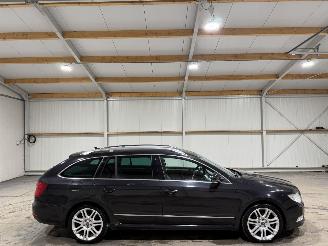 Schadeauto Skoda Superb 2.0TDI 125kW Automaat Pano Elegance Business Line 2011/2