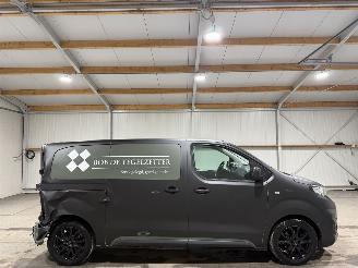 uszkodzony samochody ciężarowe Peugeot Expert 1.5BlueHDI 75KW Standard Premium 2022/1