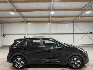 Avarii autoturisme Kia Niro 1.6GDI Hybrid 77kW Automaat DynamicLine 2021/8