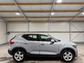 krockskadad bil auto Volvo XC40 2.0B4 145kW Automaat Core 2024/2