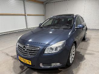 Opel Insignia ST 2.0T 162kW Cosmo 4X4 Pano picture 10