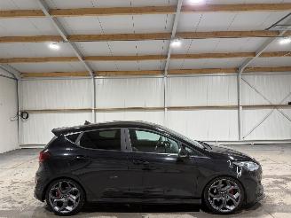 krockskadad bil auto Ford Fiesta 1.5EcoBoost 147kW ST-X 2022/8
