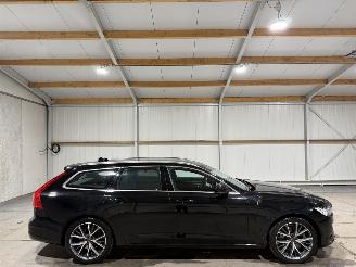 Voiture accidenté Volvo V-90 2.0T4 140kW Automaat Inscription 2018/3