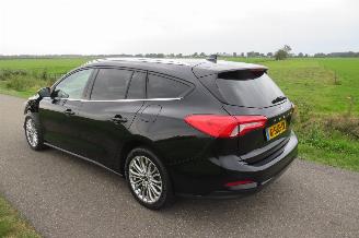 Ford Focus 1.0 92kw euro 6 Eco Boost Titanium Business Camera Navigatie  12-2019 picture 23