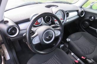 Mini Cooper 1.6  Cooper Pepper 2008  Airco 214.000km nap picture 13