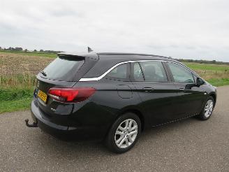  Opel Astra SPORTS TOURER+ 1.0 105pk BUSINESS 170.000km nap Camera navigatie 2016 2016/9