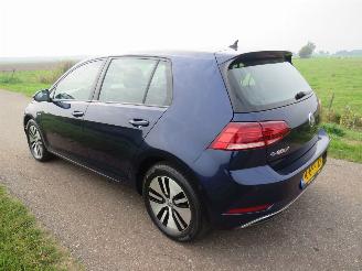 Schadeauto Volkswagen e-Golf Golf Elektrisch Automaat 57.000km Orgineel Edtion  2019  instappen en rijden Camera  Navigatie stoelverwarming 2019/9