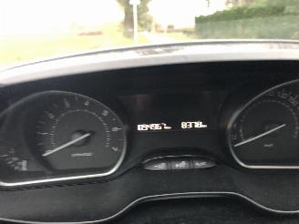 Peugeot 208 208 1.2 PureTech Active picture 15