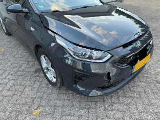 Kia Ceed 1.0 T-GDi Navi Clima Cruise 97669 Km ! picture 17