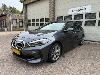 Avarii autoturisme BMW 1-serie 118i M-Sport Automaat Pano Navi Clima 2020/6