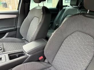 Seat Leon 1.0 eTSI FR Intense Automaat Navi Clima NAP ! picture 8