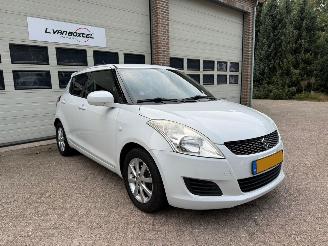 Unfallwagen Suzuki Swift 1.2 Summer EASSS Navi Airco 138564 Km NAP ! 2012/7