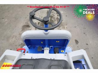   95 BJ 2022 33Hrs! Kehrmaschine / Veegmachine picture 13