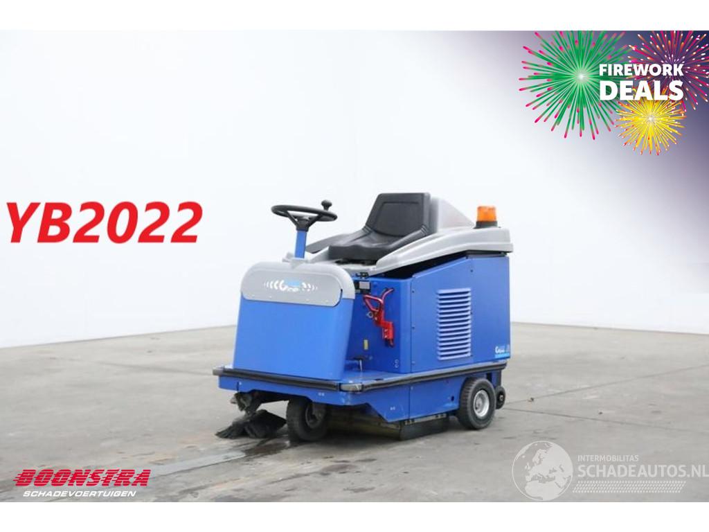 95 BJ 2022 33Hrs! Kehrmaschine / Veegmachine