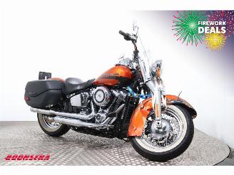Harley-Davidson  107 FLDE Softail Deluxe 5HD Jekill & Hyde ABS LED 18.643 km! picture 2